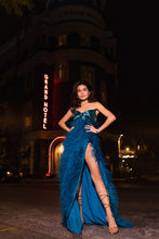 Load image into Gallery viewer, Paris - Label Prerna Mehra