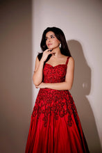 Load image into Gallery viewer, Enji - Label Prerna Mehra