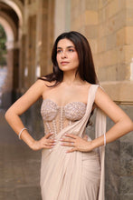 Load image into Gallery viewer, Anassa Silver - Label Prerna Mehra