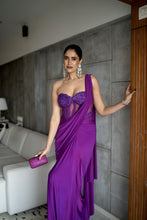 Load image into Gallery viewer, Anassa - Alisha Pekha in Label Prerna Mehra