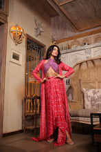 Load image into Gallery viewer, Aster - Label Prerna Mehra