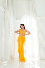 Load image into Gallery viewer, Tsuki - Label Prerna Mehra