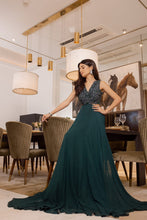 Load image into Gallery viewer, Delia