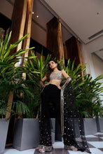 Load image into Gallery viewer, Melania - Label Prerna Mehra