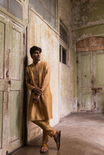 Load image into Gallery viewer, Yami - Label Prerna Mehra