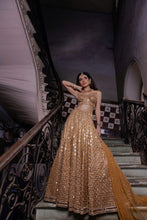 Load image into Gallery viewer, Reina - Label Prerna Mehra