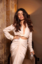 Load image into Gallery viewer, Aida - Label Prerna Mehra