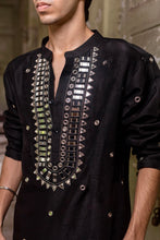 Load image into Gallery viewer, Kibe - Label Prerna Mehra