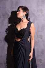 Load image into Gallery viewer, Sukhmani Gambhir in Label Prerna Mehra