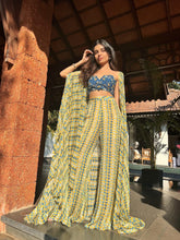 Load image into Gallery viewer, Trove