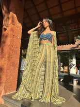 Load image into Gallery viewer, Trove