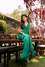 Load image into Gallery viewer, Noree - Label Prerna Mehra