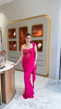 Load image into Gallery viewer, Anassa Pink - Natasha Luthra Label Prerna Mehra

