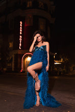 Load image into Gallery viewer, Paris - Label Prerna Mehra
