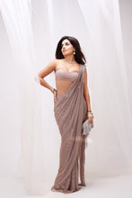 Load image into Gallery viewer, Aurella - Label Prerna Mehra
