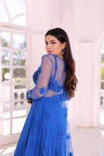 Load image into Gallery viewer, Mesana - Label Prerna Mehra
