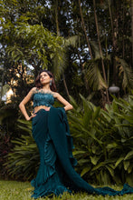 Load image into Gallery viewer, Sky - Label Prerna Mehra
