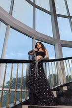 Load image into Gallery viewer, Mizuki - Label Prerna Mehra

