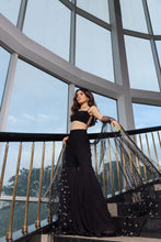 Load image into Gallery viewer, Mizuki - Label Prerna Mehra
