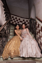 Load image into Gallery viewer, Izumi - Label Prerna Mehra
