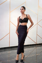 Load image into Gallery viewer, Ritika Khatnani in Label Prerna Mehra
