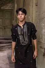 Load image into Gallery viewer, Kibe - Label Prerna Mehra
