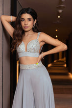 Load image into Gallery viewer, Mizu - Label Prerna Mehra
