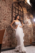 Load image into Gallery viewer, Mirai - Label Prerna Mehra
