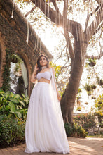 Load image into Gallery viewer, Noor - Label Prerna Mehra
