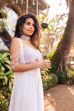 Load image into Gallery viewer, Noor - Label Prerna Mehra

