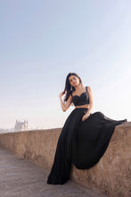 Load image into Gallery viewer, Yuri - Label Prerna Mehra
